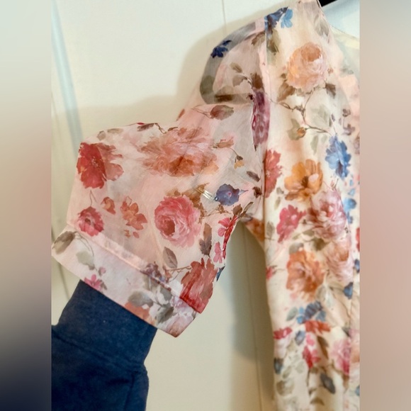 Angelic Chic Collection Floral V-Neck Pearl Dress, Size 34 - Picture 3 of 11